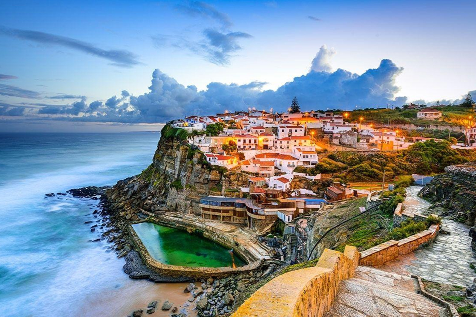  <span>Premium Experiences</span><br/> in Portugal